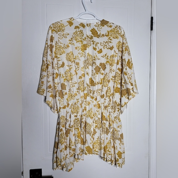 Torrid Ruffle kimono floral yellow Size OX - Picture 5 of 7